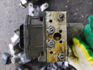 блок ABS Mercedes-Benz Sprinter 1 поколение (W901-905) [рестайлинг] 2002, 2.1 л., OM 611.981, дизель, микроавтобус, A0004467889