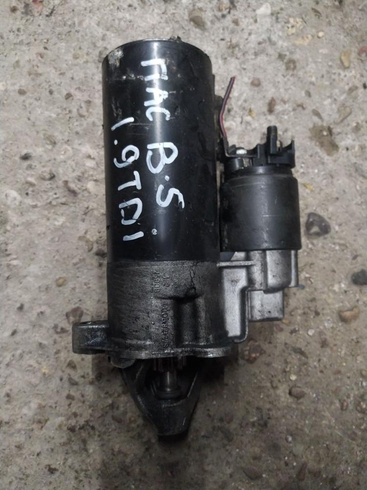 стартер Volkswagen Passat B5 2000, 1.9 л., дизель, седан - фото №1