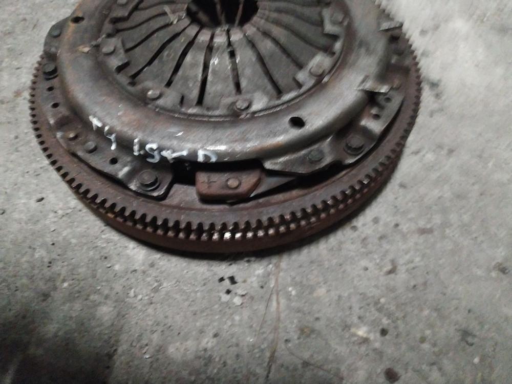 комплект сцепления Volkswagen Transporter T4 1996, 1.9 л., ABL, дизель - фото №1