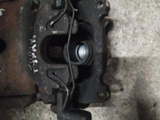 суппорт передний правый Volkswagen Touran 1 поколение 2006, 1.9 л., дизель, минивэн