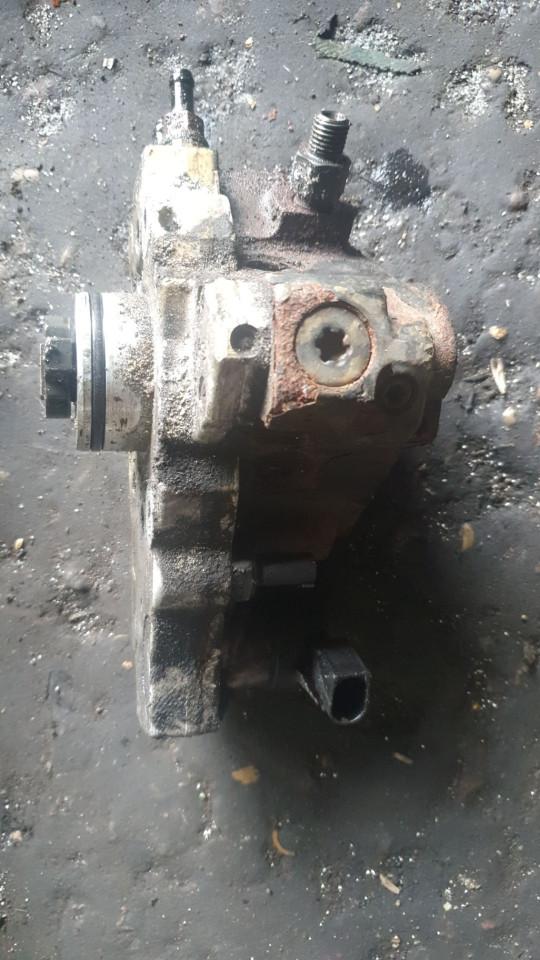 ТНВД Mercedes-Benz Sprinter 2 поколение (W906) 2009, 0.2 л., дизель, МКПП, микроавтобус - фото №1