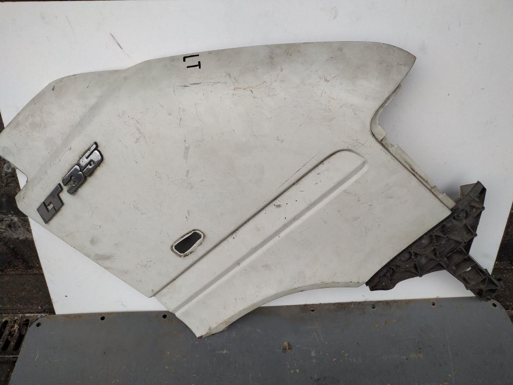 крыло переднее правое Volkswagen LT 2 поколение 2003, 2.5 л., дизель, микроавтобус - фото №1