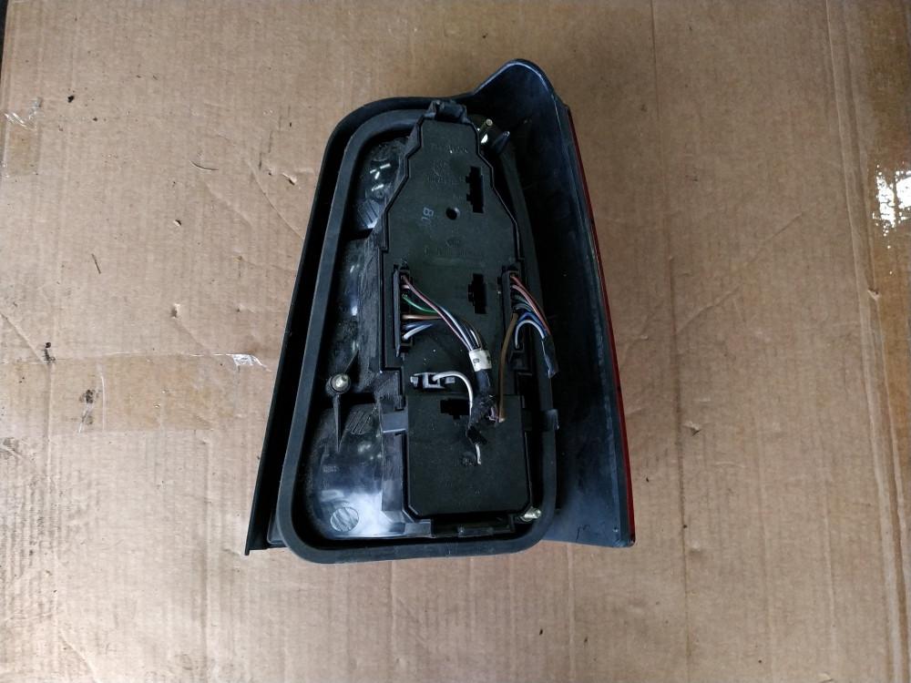 фонарь задний левый Volkswagen Golf 3 поколение 1997, 1.9 л., дизель, универсал - фото №1