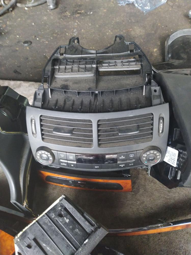 блок управления печки / климат-контроля Mercedes-Benz E-Класс W211/S211 2006, 2.1 л., OM 646.961, дизель, седан - фото №1