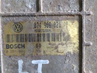 блок управления двигателем Volkswagen LT 2 поколение 2001, 2.3 л., AGL, бензин, 074906021AF