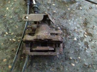 суппорт задний левый Ford Transit 7 поколение 2010, 2.2 л., дизель