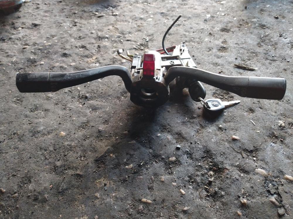 переключатель подрулевой (стрекоза) Volkswagen Transporter T4 1996, 1.9 л., ABL, дизель, микроавтобус - фото №1