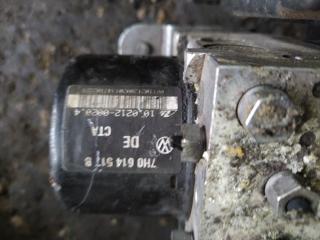 блок ABS Volkswagen Transporter T5 2008, 1.9 л., AXC, дизель, 907379R