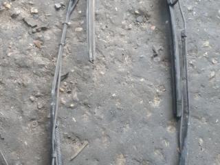 щеткодержатель (поводок стеклоочистителя, дворник) Volkswagen LT 2 поколение 2005, 2.5 л.