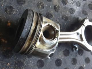 поршень Audi A6 4F/C6 2007, 3.0 л., TDi, дизель