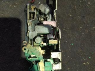 замок двери передней левой Mercedes-Benz Vito W638 2001, 2.2 л., OM 611.980, дизель