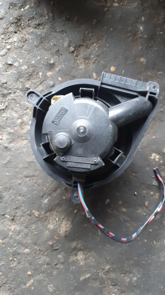 моторчик печки Mercedes-Benz Vito W638 2003, 2.2 л., CDTi, дизель - фото №1