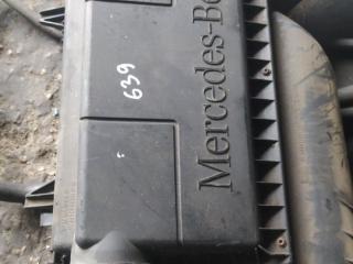 корпус воздушного фильтра Mercedes-Benz Vito W639 2005, 2.2 л., дизель
