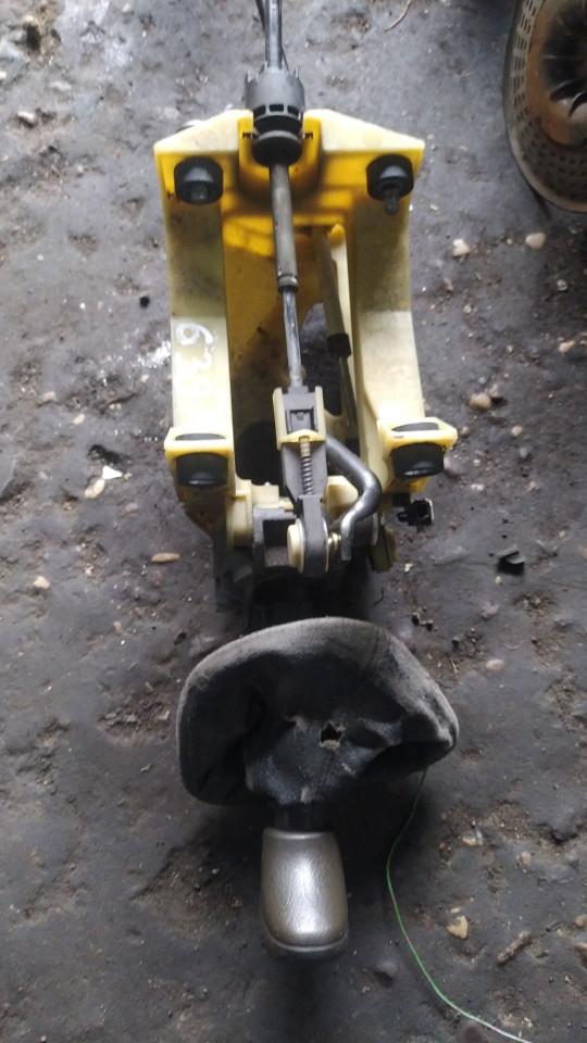 кулиса Mercedes-Benz Vito W639 2005, 2.2 л., дизель - фото №1