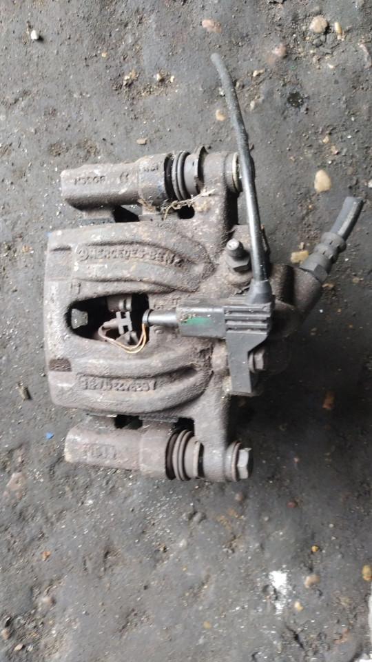 суппорт задний правый Mercedes-Benz Vito W639 2005, 2.2 л. - фото №1