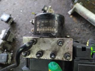 блок ABS Volkswagen Transporter T5 2008, 1.9 л., AXC, дизель, 7HO907379L