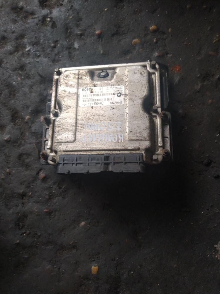 блок управления двигателем Chrysler Grand Voyager 4 поколение 2002, 2.5 л., ENJ, дизель, минивэн - фото №1