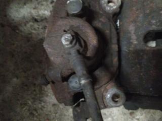 суппорт передний левый Volkswagen Touran 1 поколение 2006, 1.9 л., дизель, минивэн