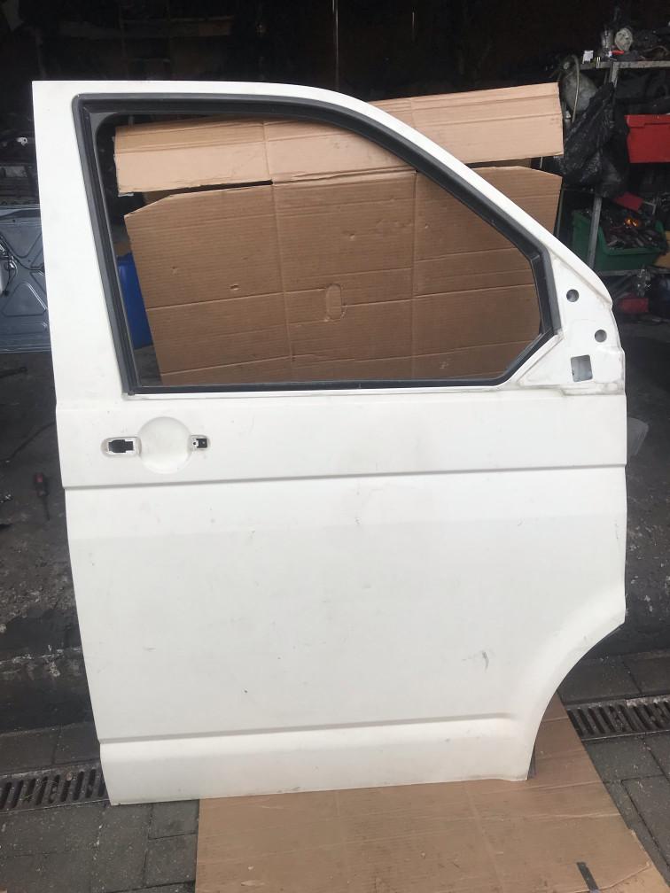 дверь передняя правая Volkswagen Transporter T5 2005, 1.9 л., AXB, дизель, микроавтобус - фото №1