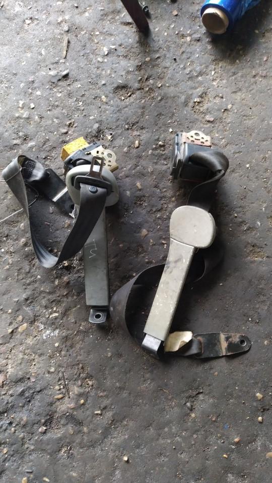 ремень безопасности Volkswagen Transporter T4 (1990 - 2003) - фото №1