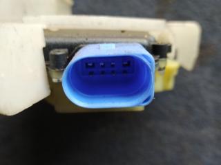 замок двери передней правой Volkswagen Transporter T5 2006, 1.9 л., AXC, дизель