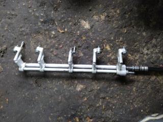 топливная рампа Volkswagen Transporter T5 2008, 2.5 л., AXD, дизель