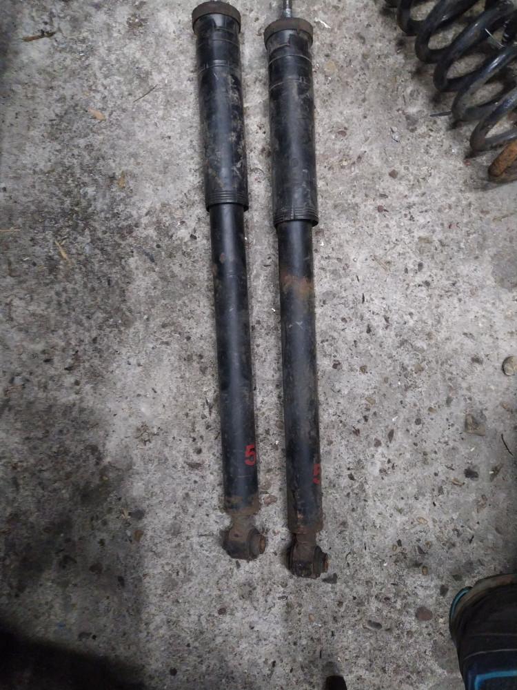 стойка задняя Mercedes-Benz E-Класс W211/S211 2006, 2.1 л., OM 646.961, дизель, седан - фото №1