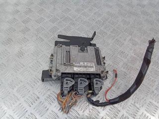 блок управления двигателем Renault Scenic 2 поколение 2006, 1.9 л., дизель, МКПП, 8200527725