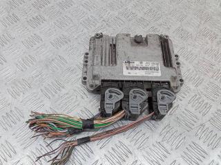 блок управления двигателем Renault Trafic 2 поколение 2005, 1.9 л., дизель, МКПП, 8200389519