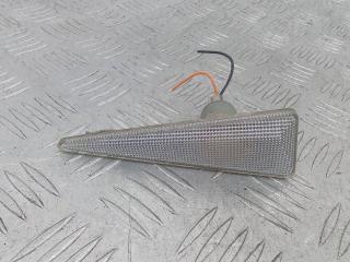 повторитель поворота на крыле Renault Scenic 2 поколение 2006, 8200633416