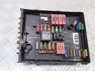 блок предохранителей Volkswagen Golf 4 поколение 2006, 9652474680