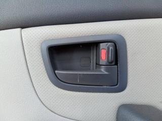 ручка внутренняя задняя правая Kia Cerato 1 поколение 2004