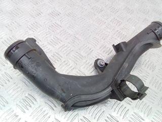 патрубок интеркулера Volkswagen Passat B6 2009, 2.0 л., дизель, МКПП, 5N0145770