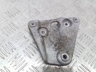 кронштейн компрессора кондиционера Toyota Aygo 1 поколение AB10 [рестайлинг] 2012, 1.0 л., бензин, 88431-0H010