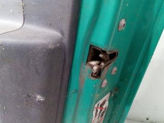 замок двери передней правой Mercedes-Benz Axor 1 поколение 2002