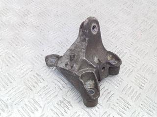 кронштейн двигателя Renault Clio 3 поколение 2008, МКПП, 8200291029