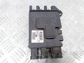 блок предохранителей Renault Megane 3 поколение 2009, 1.5 л., дизель, 243800011R