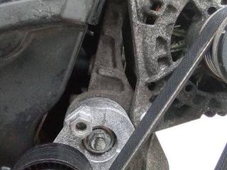 кронштейн генератора Renault Twingo 1 поколение [3-й рестайлинг] 2008, 1.5 л., дизель, МКПП, 8200663057