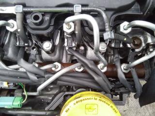 топливная рампа Dacia Sandero 1 поколение 2011, 1.5 л., дизель, МКПП, 8200669695