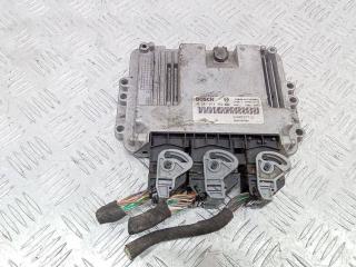 блок управления двигателем Renault Laguna 2 поколение 2005, 1.9 л., дизель, МКПП, 8200527713