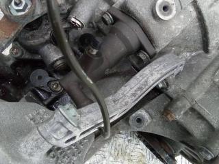 кронштейн КПП Volkswagen Touran 1 поколение 2004, 1.9 л., дизель, МКПП, 1K0199359