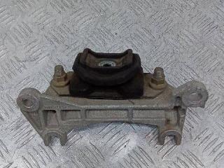 подушка крепления КПП Renault Megane 2 поколение 2004, 1.6 л., бензин, купе, 8200277212