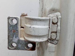 петля двери IVECO EuroCargo 3 поколение 2008