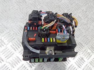 блок предохранителей Peugeot 207 1 поколение 2009, 9664997880