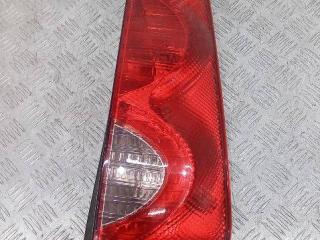 фонарь задний правый Nissan Note E11 2006, 220-16752