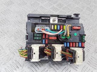 блок предохранителей Citroen C3 Picasso 1 поколение 2013, 9667199780