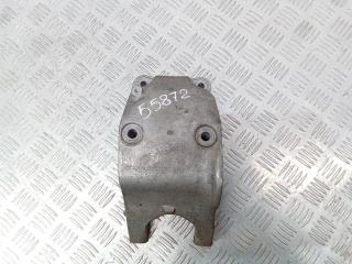 кронштейн двигателя Mercedes-Benz A-Класс W176 2013, 2.0 л., бензин, A2702230138