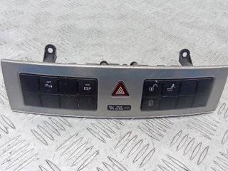 кнопка аварийной сигнализации Mercedes-Benz C-Класс W203/S203/CL203 [рестайлинг] 2004, A2038704810