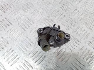 фланец (тройник) системы охлаждения Renault Megane 2 поколение [рестайлинг] 2008, 8200337841