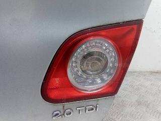 фонарь крышки багажника правый Volkswagen Passat B6 2007, седан